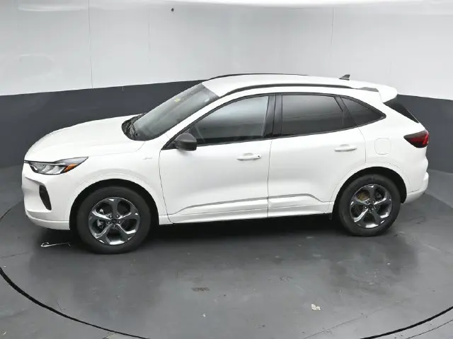 2024 Ford Escape - $26,354