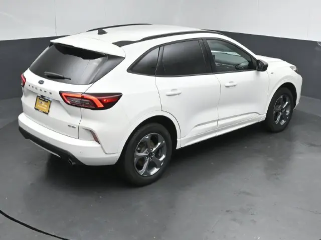 2024 Ford Escape - $26,354