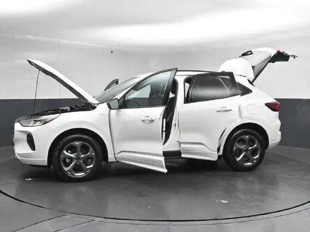 2024 Ford Escape - $26,354