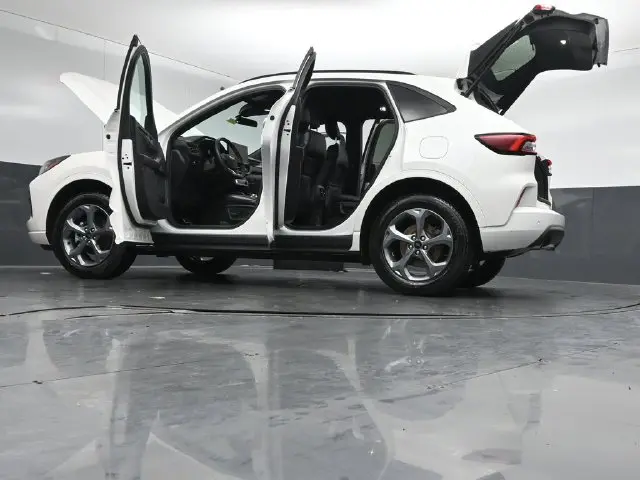 2024 Ford Escape - $26,354