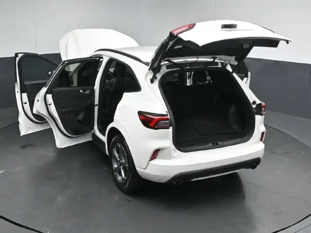 2024 Ford Escape - $26,354