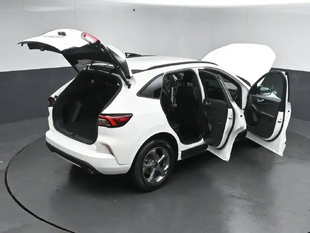 2024 Ford Escape - $26,354