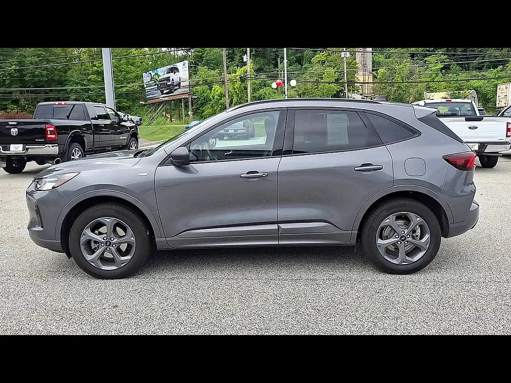 2024 Ford Escape - $27,995