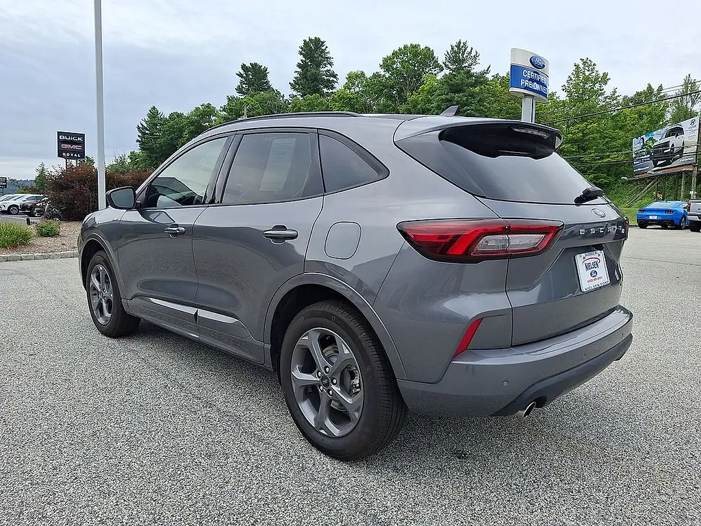 2024 Ford Escape - $27,995