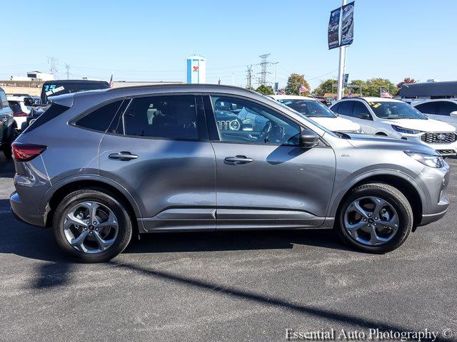2024 Ford Escape - $25,855