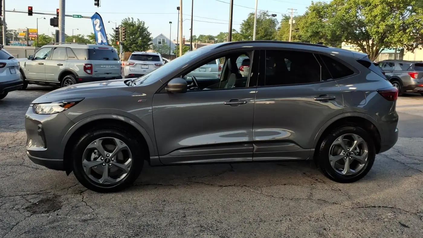 2024 Ford Escape ST-Line
