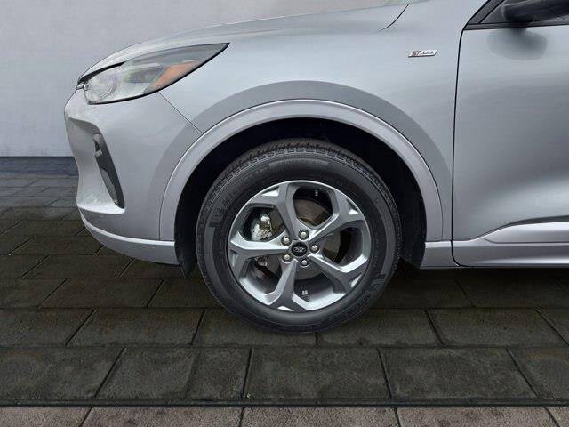 2024 Ford Escape - $24,755
