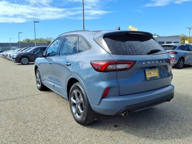 2024 Ford Escape - $26,000