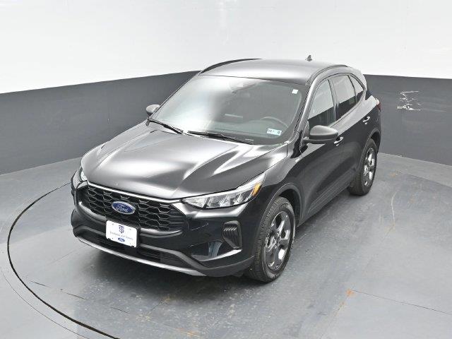 2025 Ford Escape - $20,000