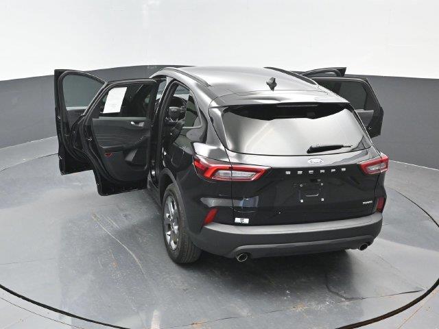 2025 Ford Escape - $20,000