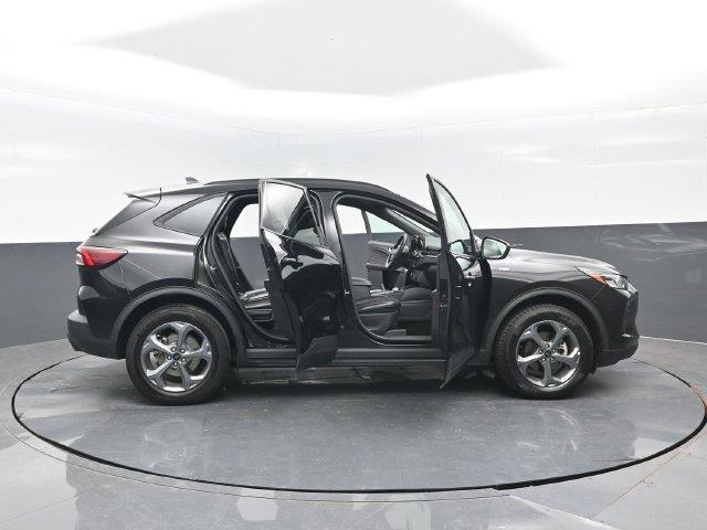 2025 Ford Escape - $20,000