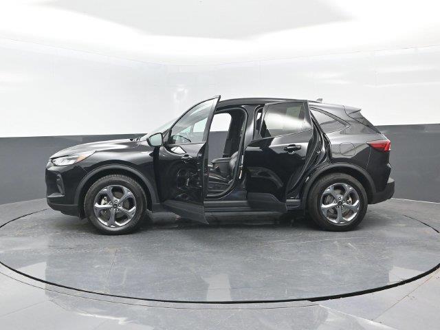 2025 Ford Escape - $20,000