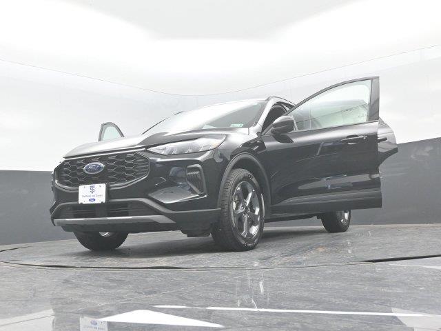 2025 Ford Escape - $20,000