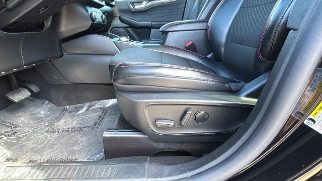 2025 Ford Escape - $30,500