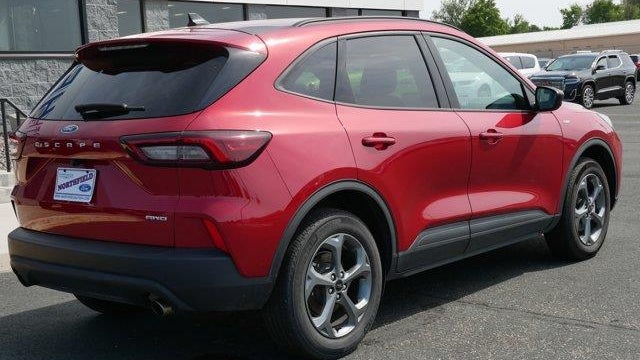 2025 Ford Escape ST-Line