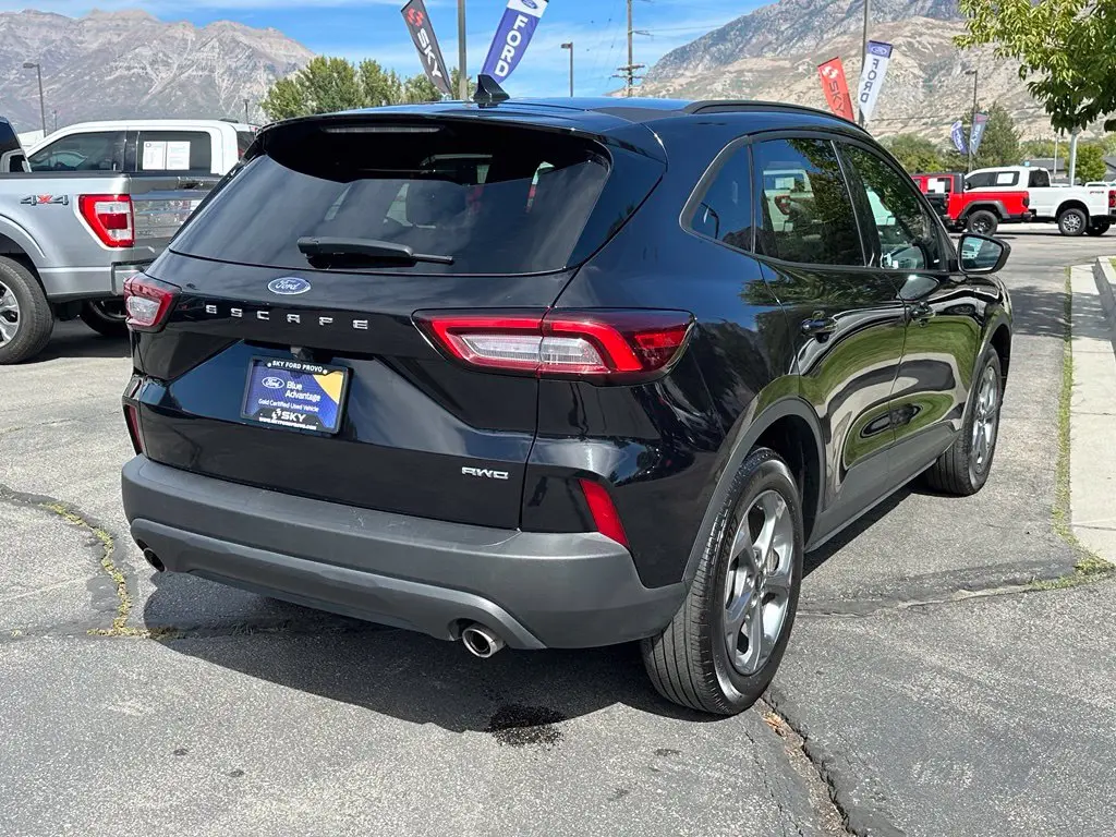 2025 Ford Escape - $23,500