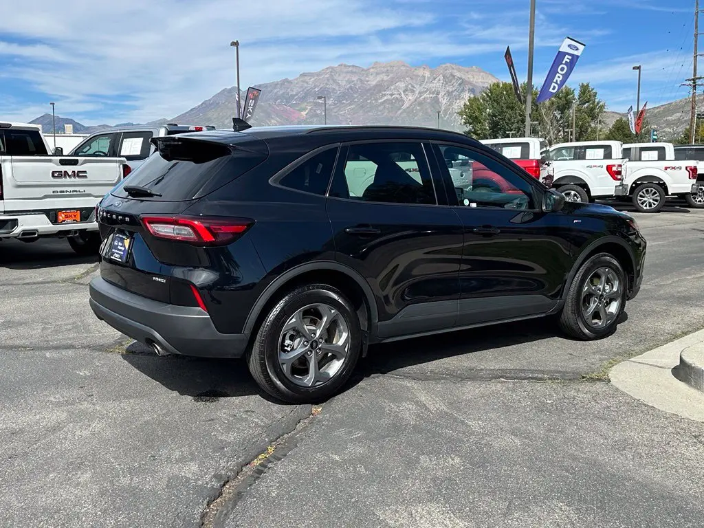 2025 Ford Escape - $23,500