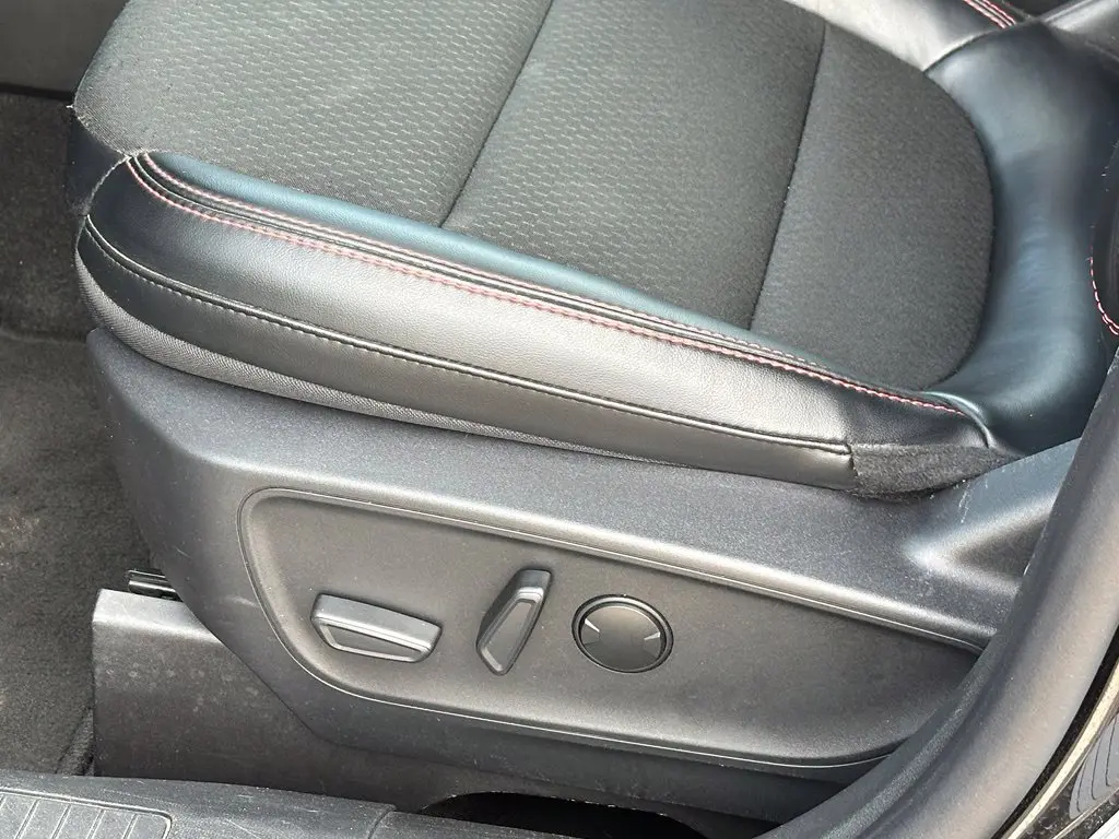 2025 Ford Escape - $23,500