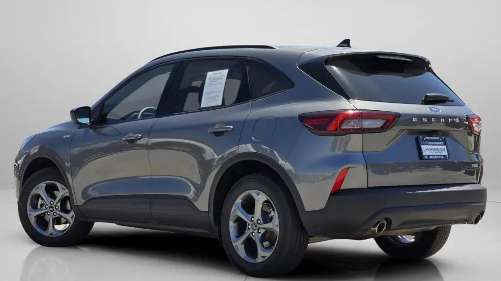 2025 Ford Escape ST-Line