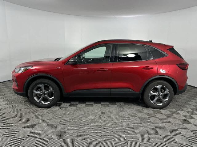 2025 Ford Escape - $23,900