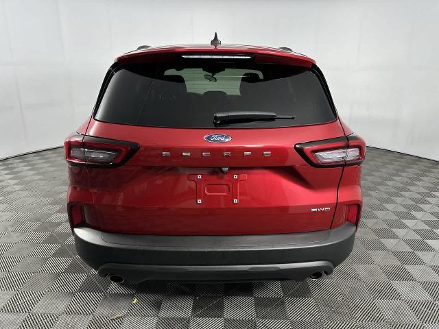 2025 Ford Escape - $23,900