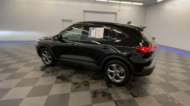 2025 Ford Escape - $24,980