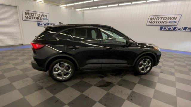 2025 Ford Escape - $24,980
