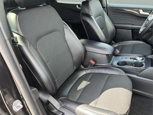 2026 Ford Escape - $26,977