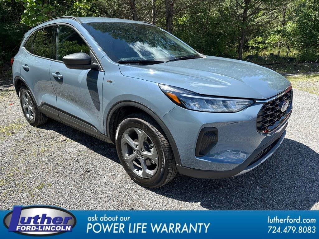 2026 Ford Escape - $28,500