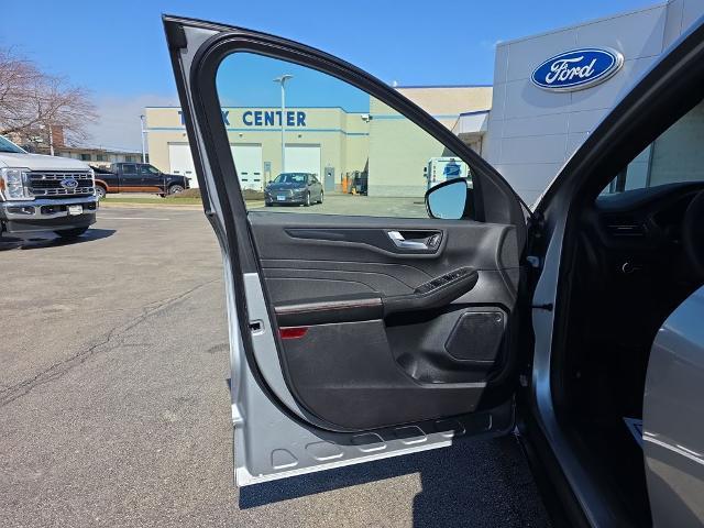 2023 Ford Escape - $25,369
