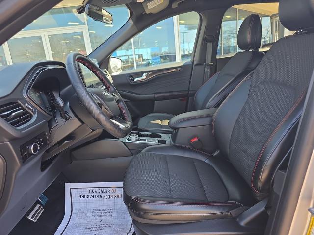 2023 Ford Escape - $25,369
