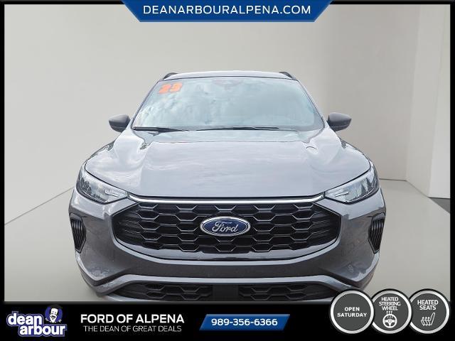 2023 Ford Escape ST-Line — photo 1 of 12