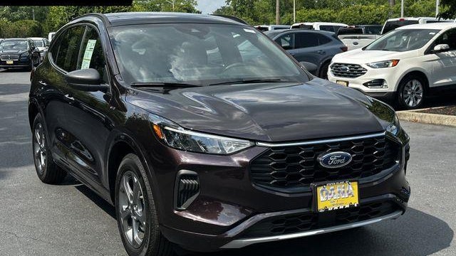 Preowned 2023 Ford Escape ST-Line for Sale