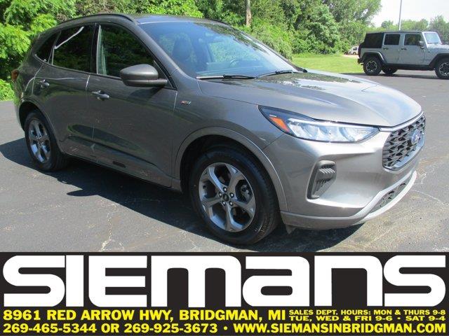 2023 Ford Escape - $27,562