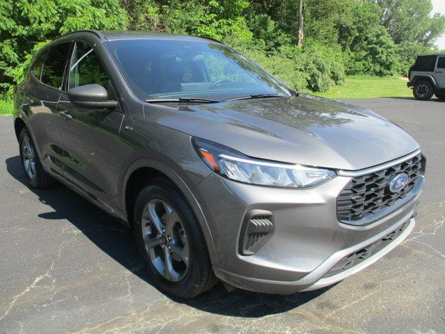 2023 Ford Escape - $27,562