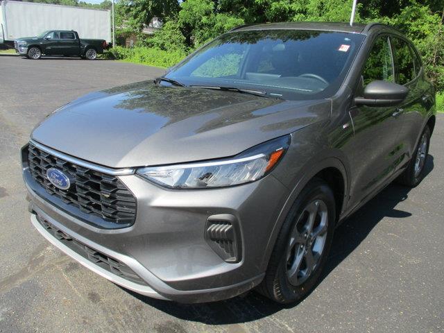 2023 Ford Escape - $27,562