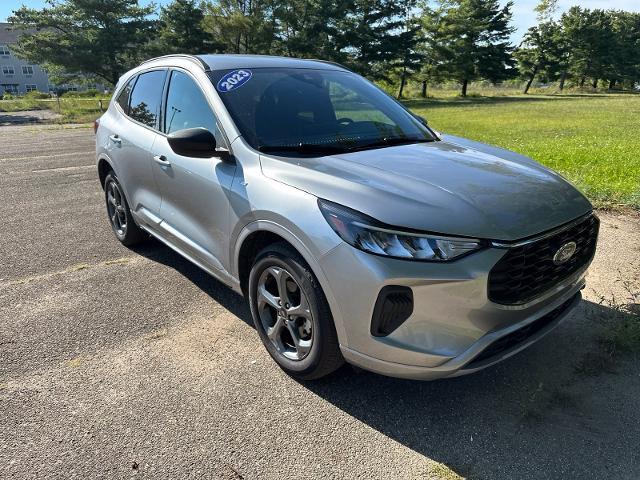 2023 Ford Escape - $20,500