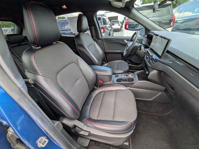 2023 Ford Escape - $25,700