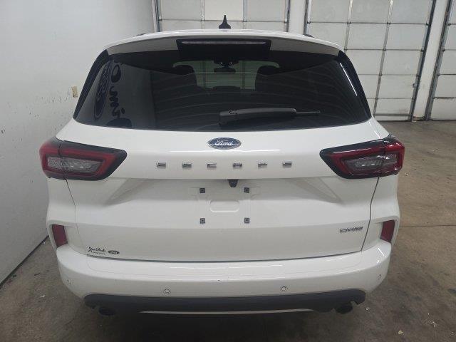 2023 Ford Escape - $17,881