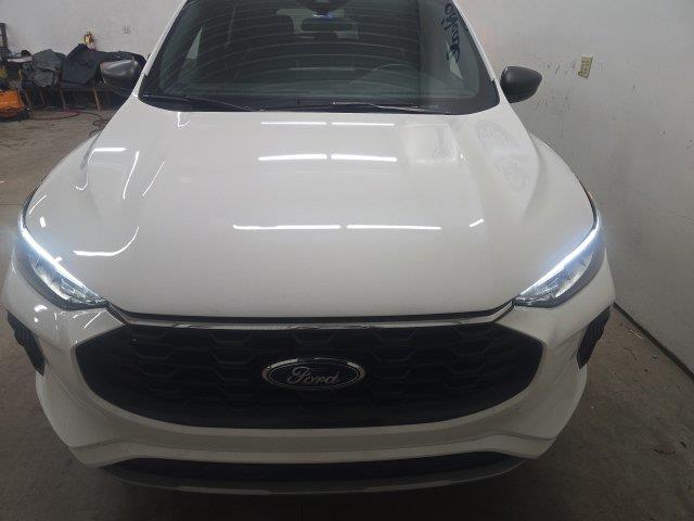 2023 Ford Escape - $17,881