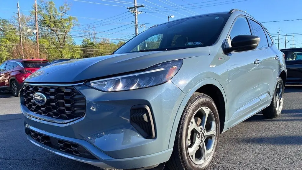2023 Ford Escape ST-Line