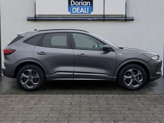 2023 Ford Escape - $22,495