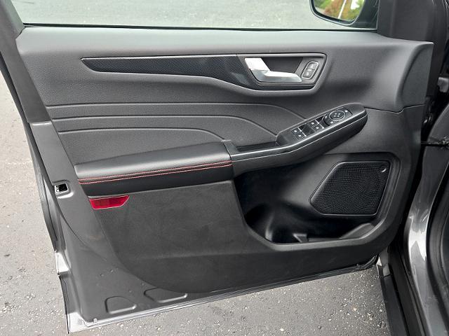 2023 Ford Escape - $22,495