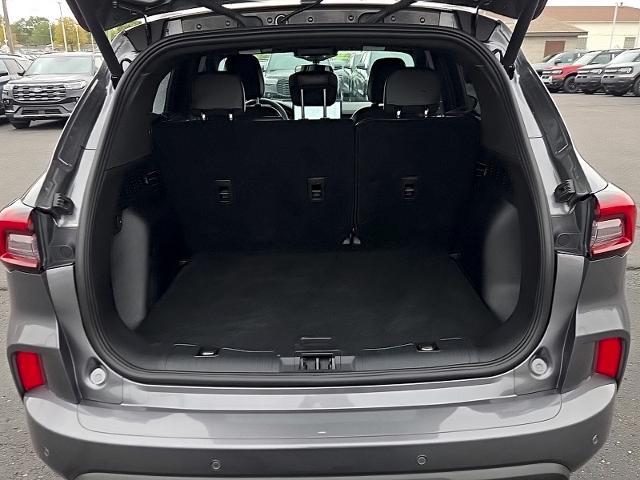 2023 Ford Escape - $22,495