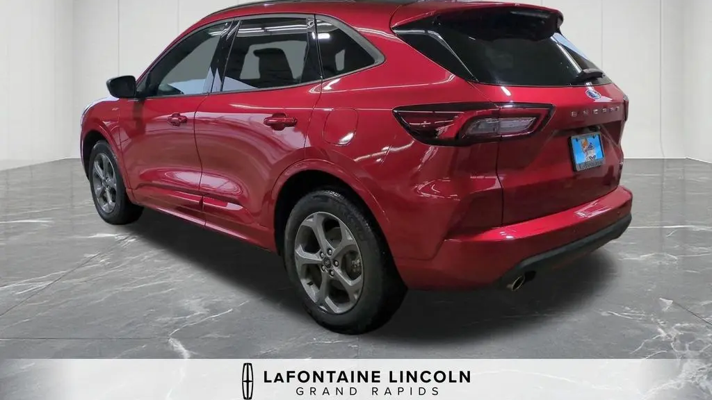 2023 Ford Escape ST-Line