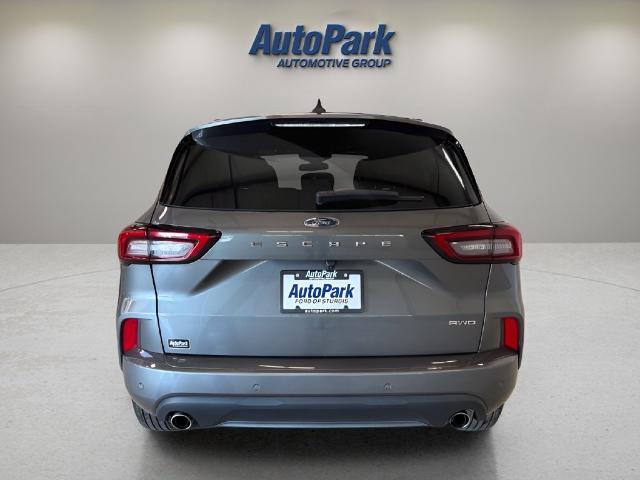 2024 Ford Escape - $21,995