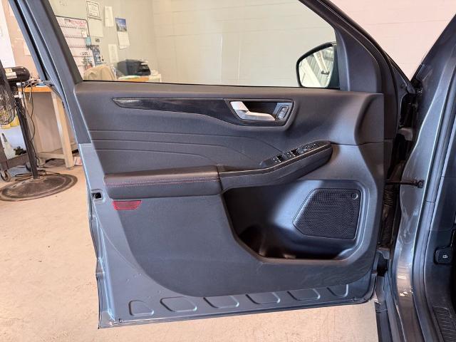 2024 Ford Escape - $21,995