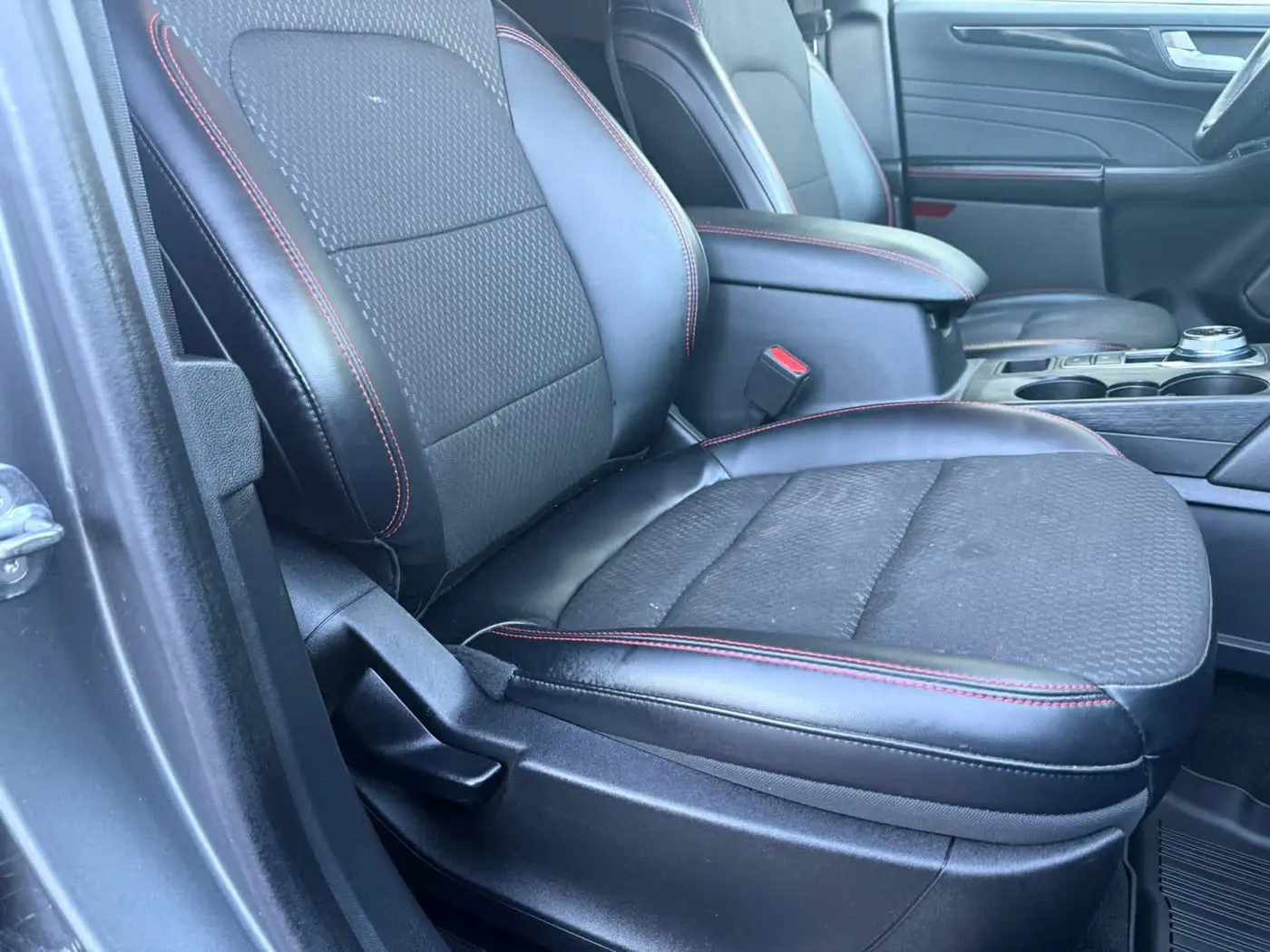 2024 Ford Escape - $22,999