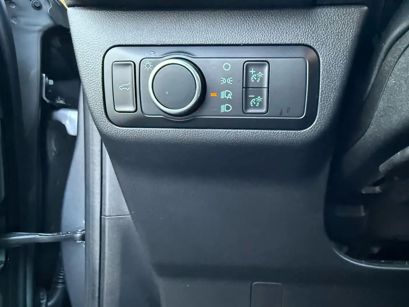 2024 Ford Escape - $22,999