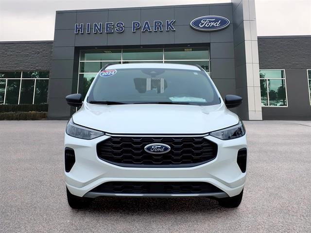 2024 Ford Escape - $26,599